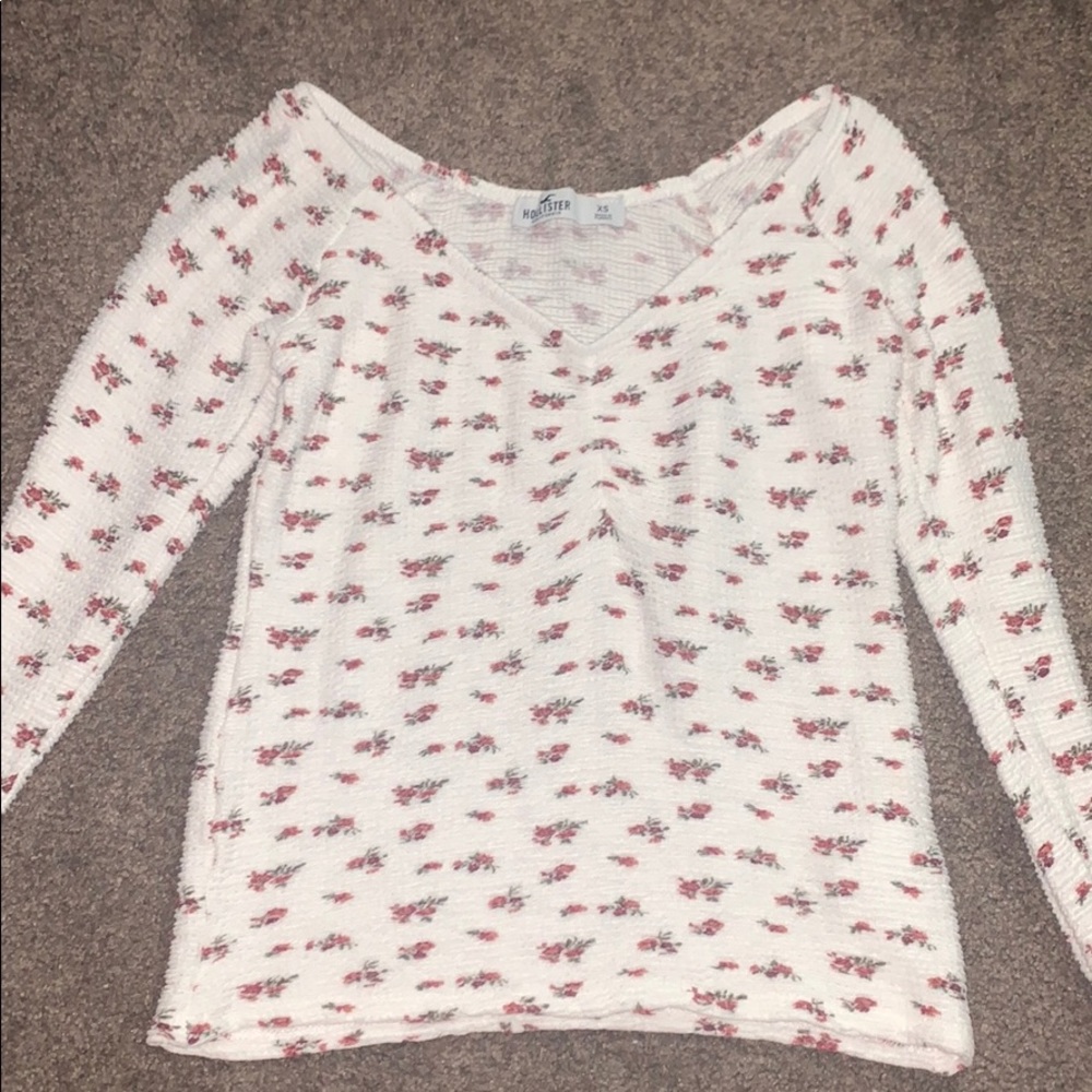 a long sleeve crop top from hollister